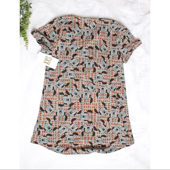 LuLaRoe Classic T Disney Minnie Mouse tee shirt - Picture 2 of 2